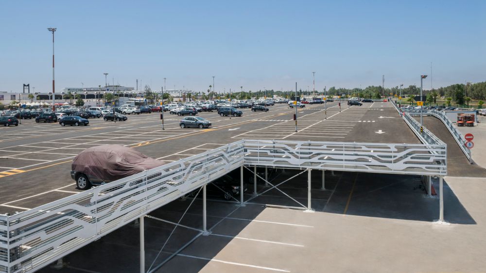 Mezzanine modular steel framed car park's safety